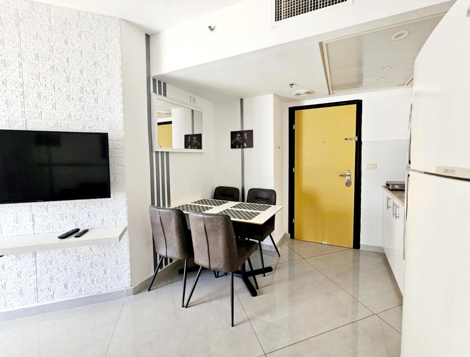 Go To Apartments In Leonardo 巴特亚姆 外观 照片